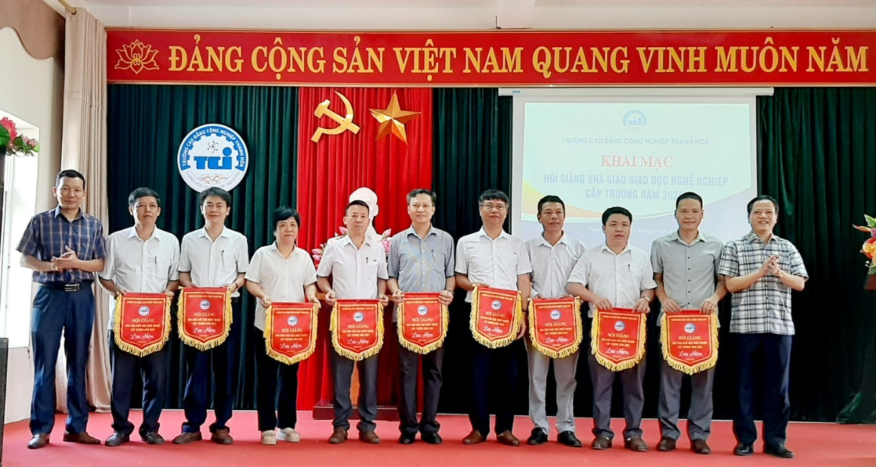 vua club - cổng game đổi thưởng uy tín số 1